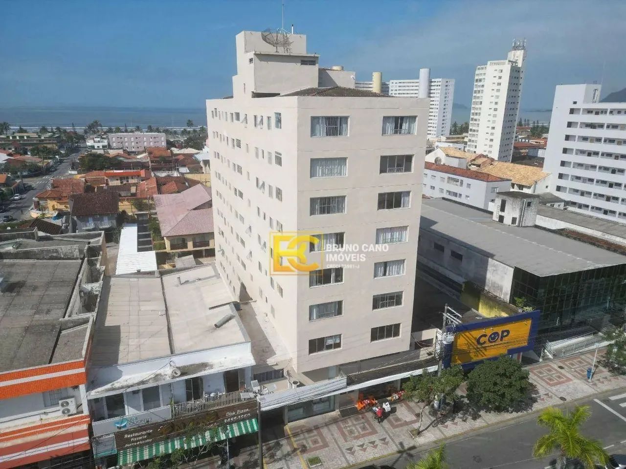 Apartamento em ótima localização - Centro- Peruíbe/SP