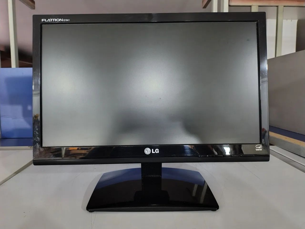 Monitor LG Flatron 19''