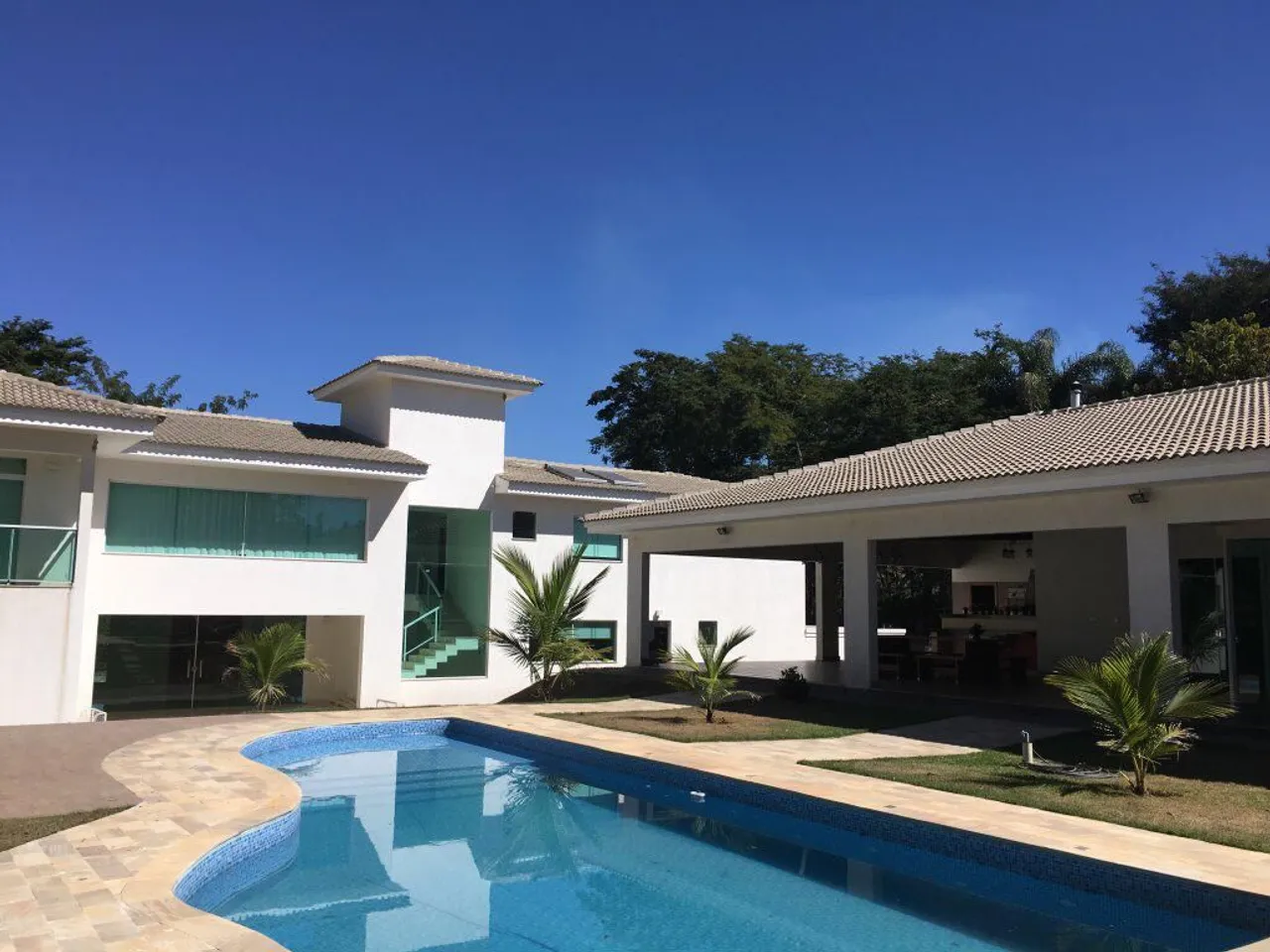 Casa em Lagoa Santa no condomínio Estância dos Amendoeiras