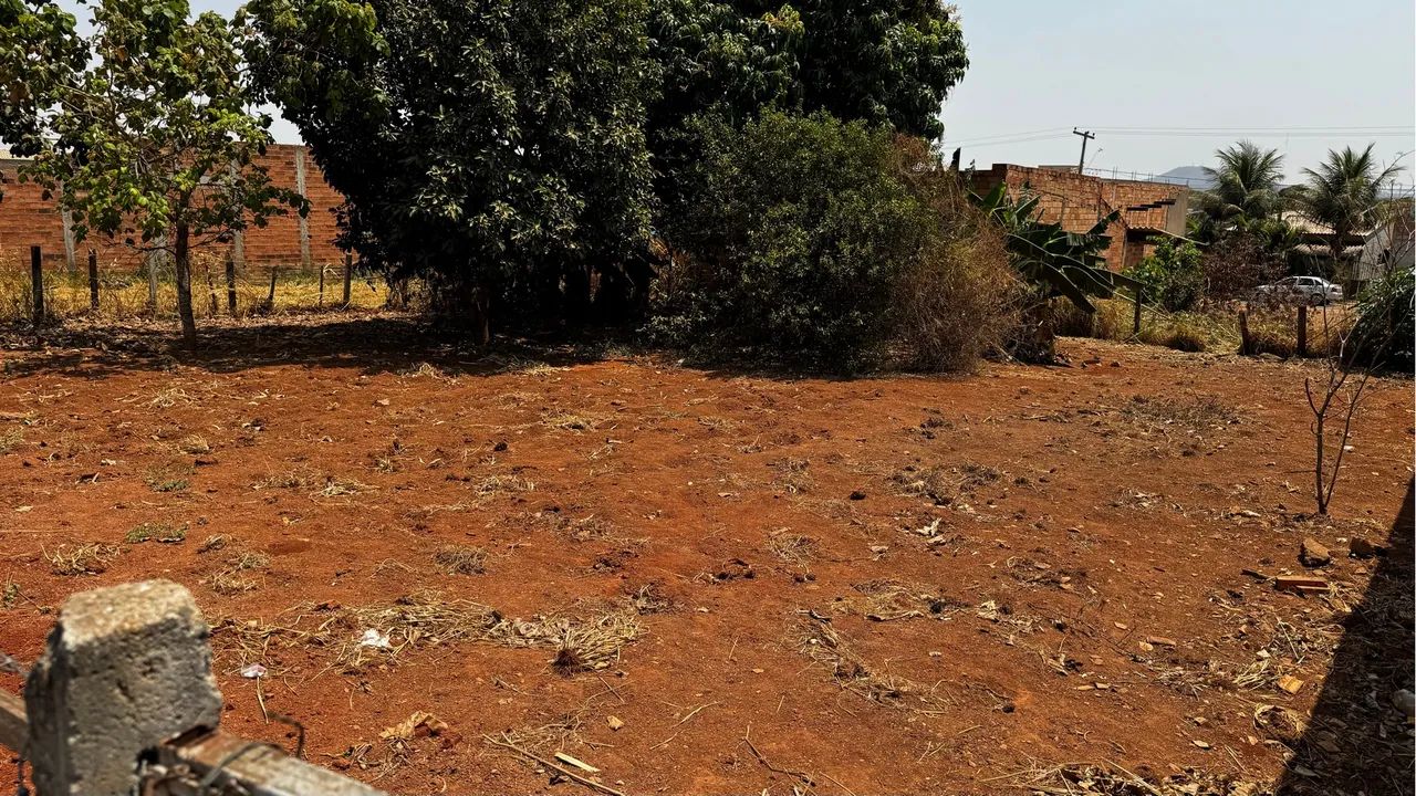 LOTES À VENDA EM ÓTIMA LOCALIZAÇÃO, ESCUTO PROPOSTA. - Foto 4