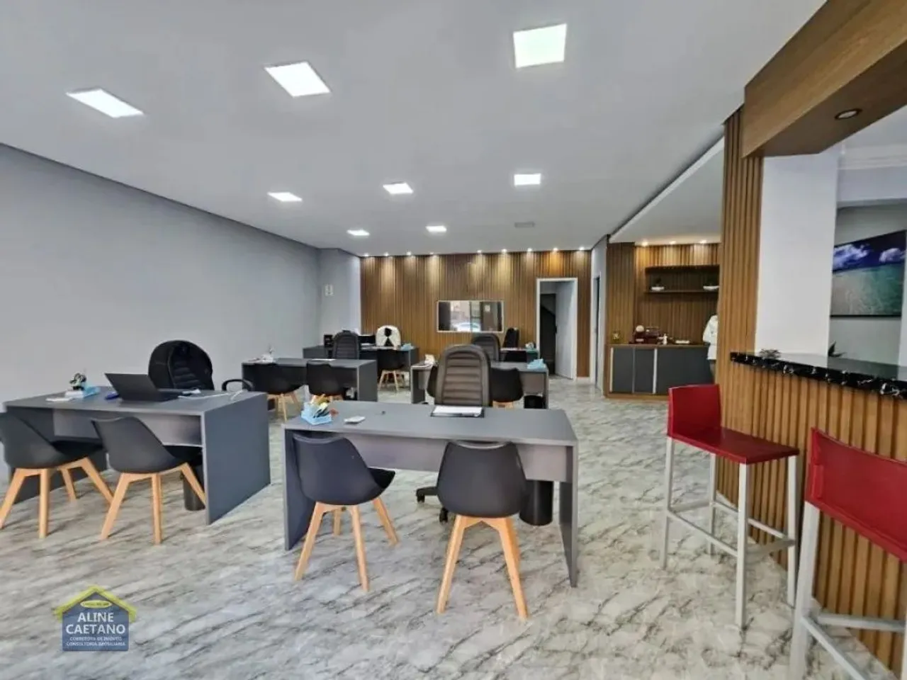 Oportunidade!! Imobiliária totalmente mobiliada e equipada na Vila Tupi!!