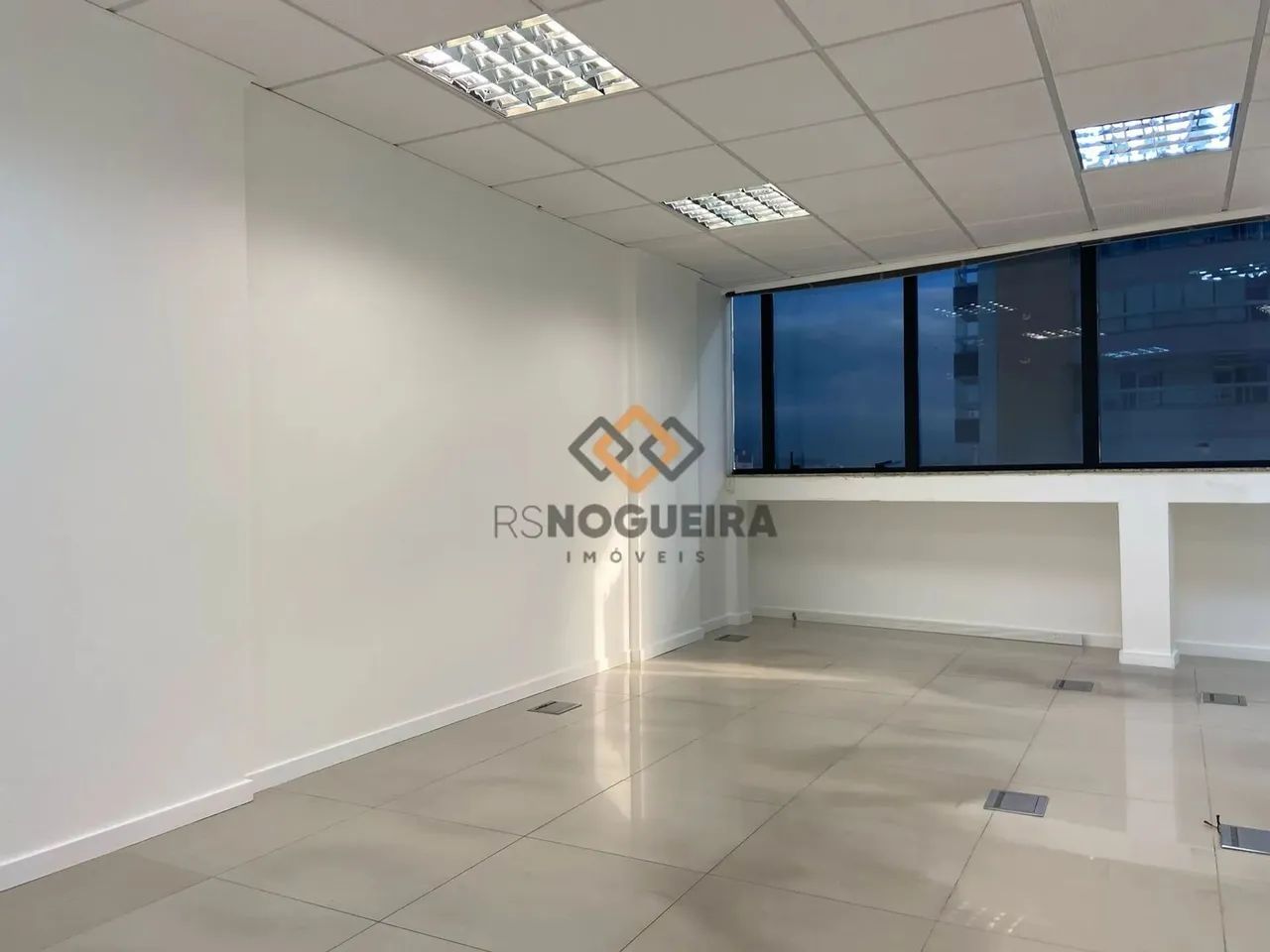 Sala Comercial em Estreito, Florianópolis/SC - Foto 4