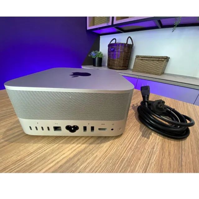 Apple Mac Studio M1 Max Silicon 10-Core 32GB Ram 512GB SSD 24-Core