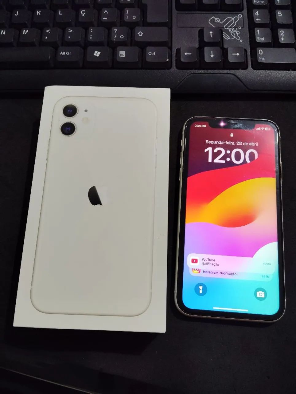 iPhone 11 64GB 