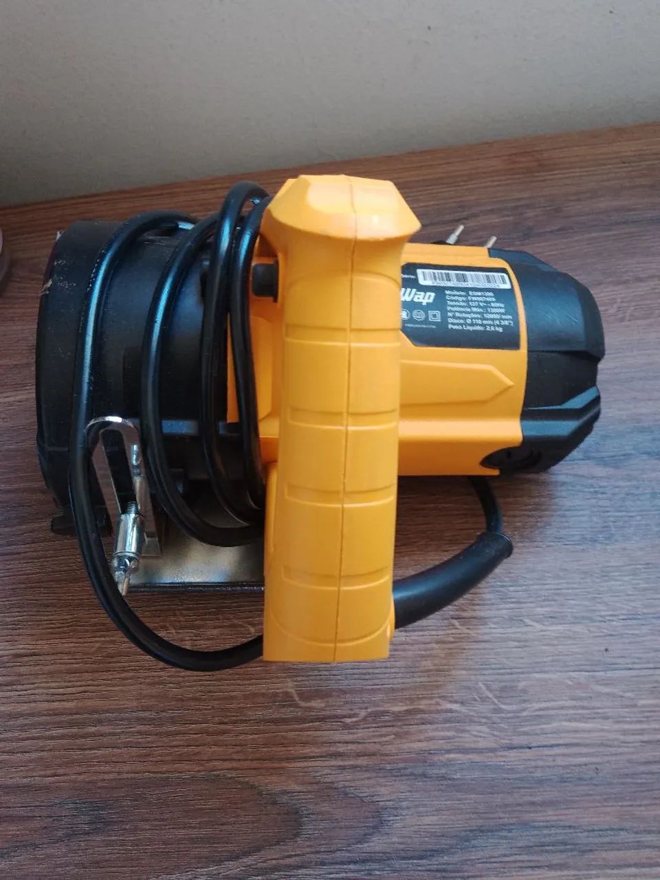 Mini bicicleta ergométrica vertical e uma máquina corta mármore  - Foto 4