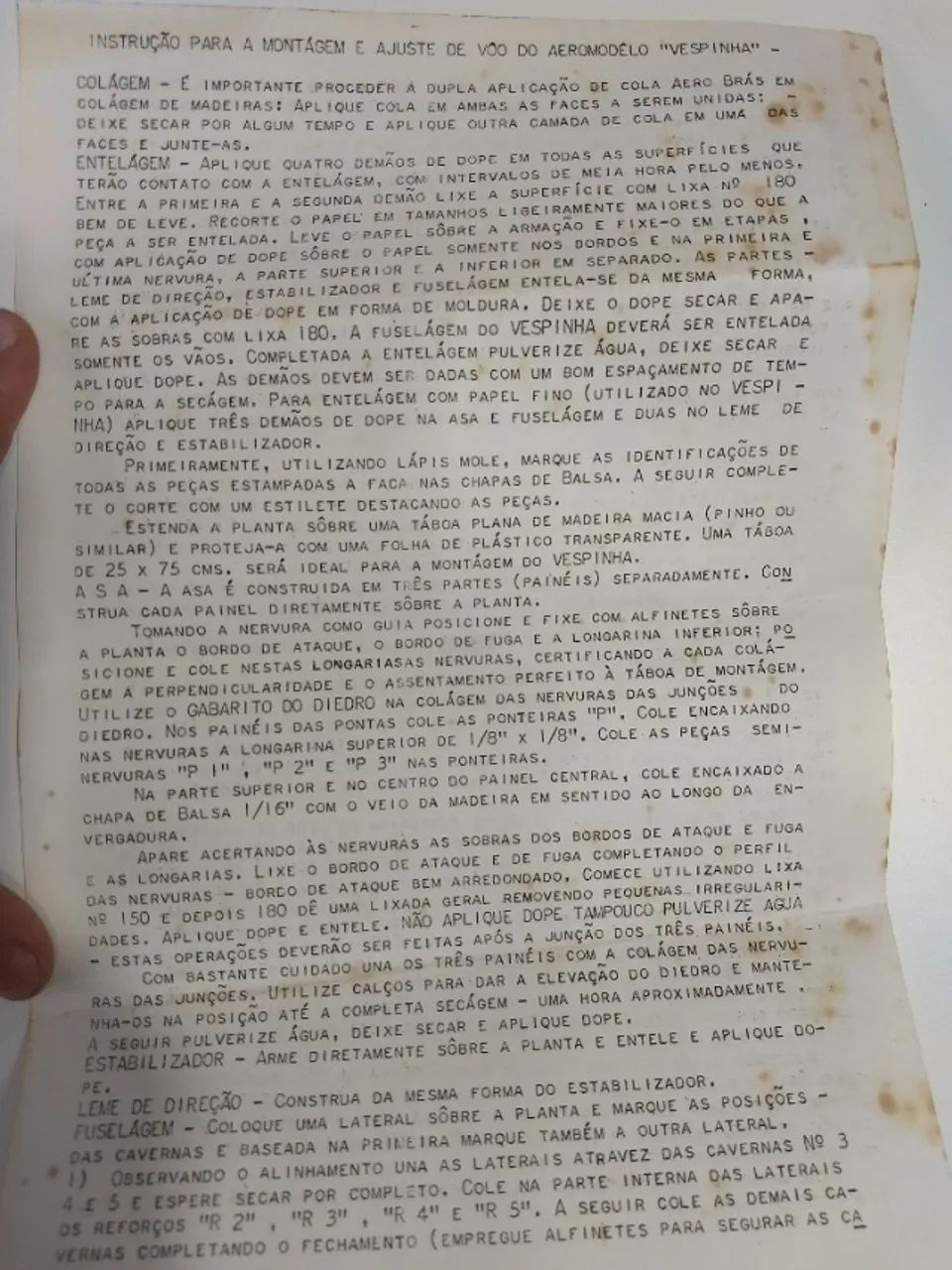 Antigo Kit Para Montar Aeromodelo Vespinha Movido A Elástico Madeira Balsa - Foto 4