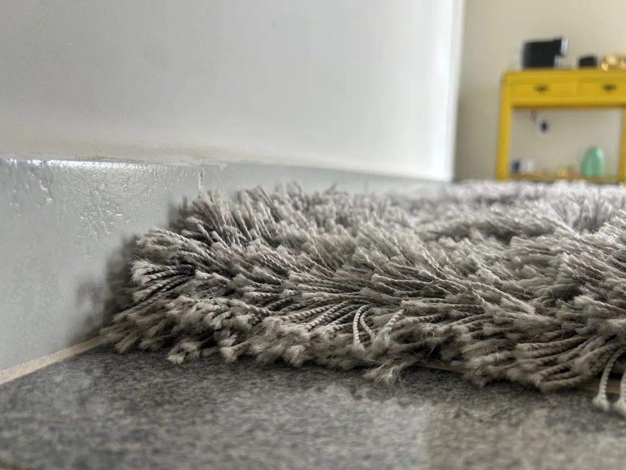 Tapete Peludo Cinza para Sala - Foto 4