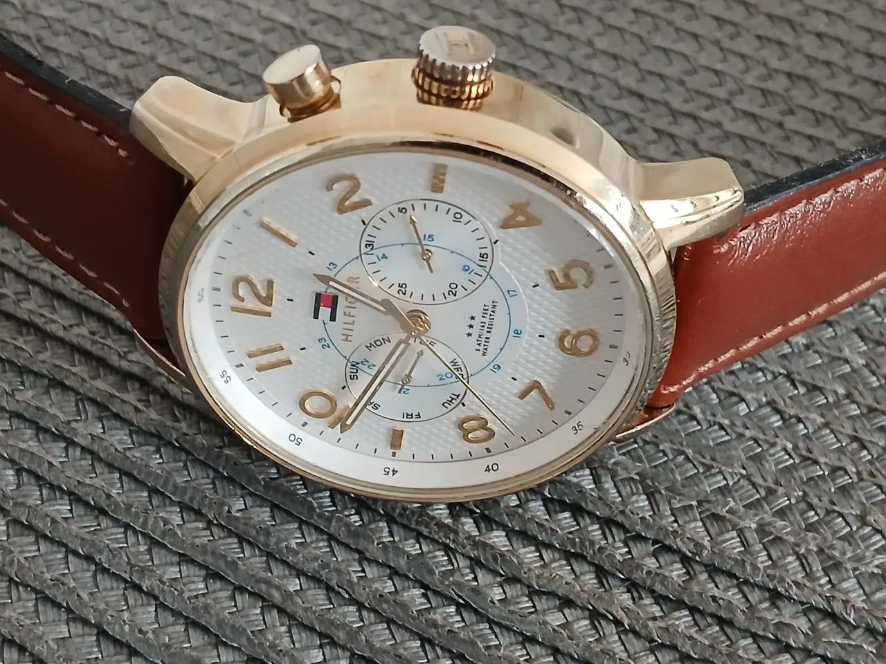 Relógio Tommy Hilfiger Original - Elegância e Estilo - Foto 2