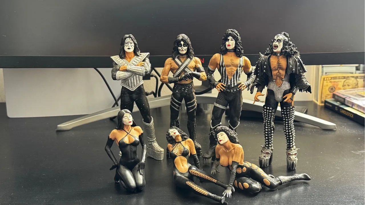 Bonecos KISS - Coleção Completa love gun + garotas do love gun - Raros