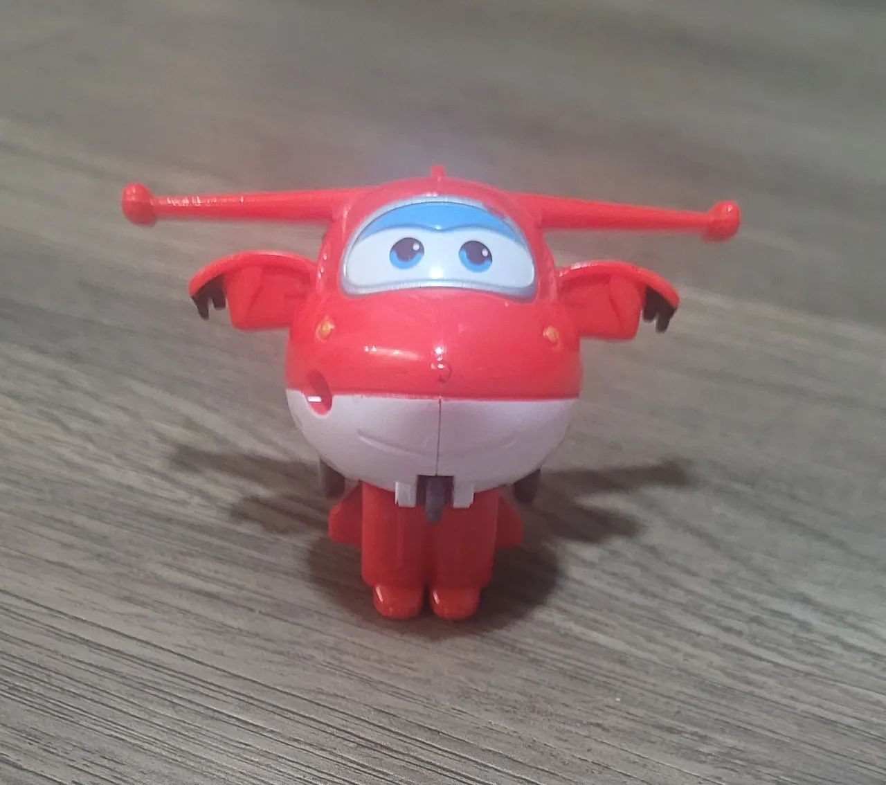 Avião do Super Wings Jett  Mini