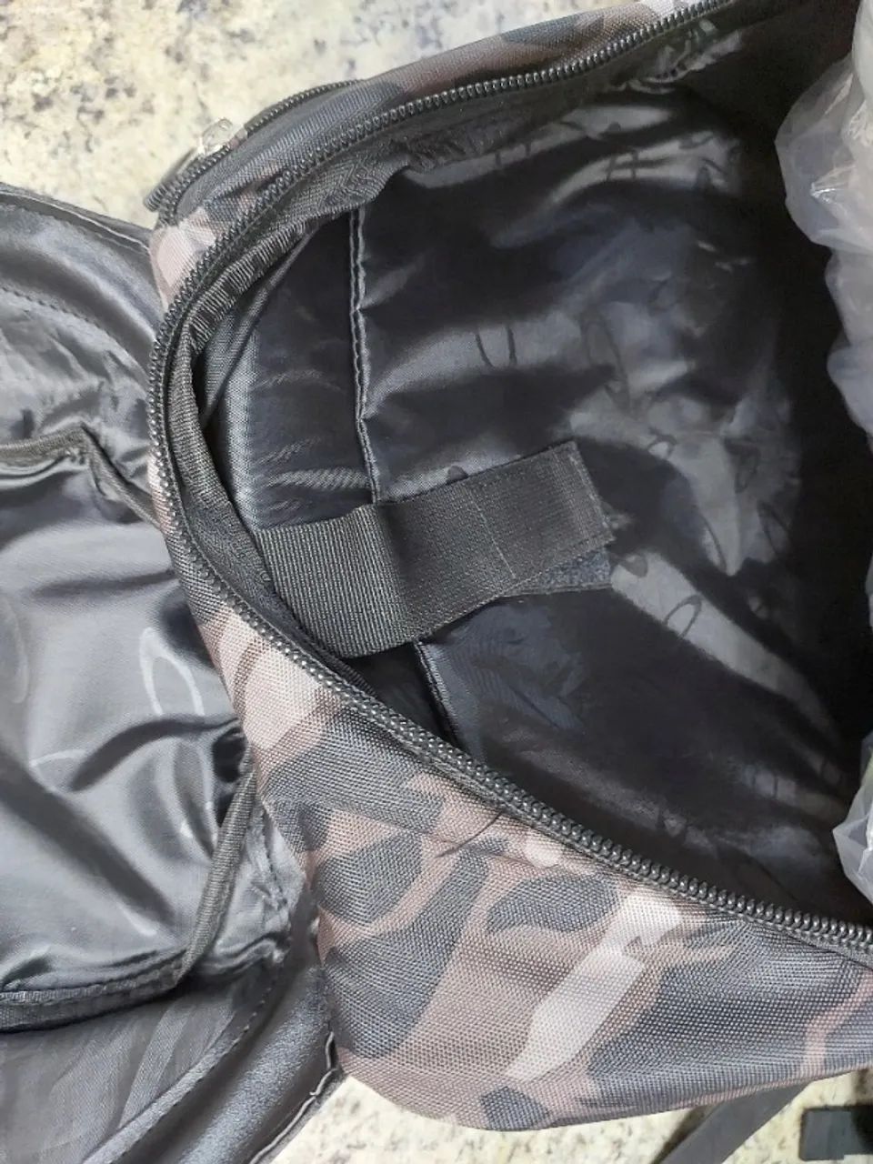 Mochila Oakley Icon Camuflada Nova Original Sem Uso - Foto 3