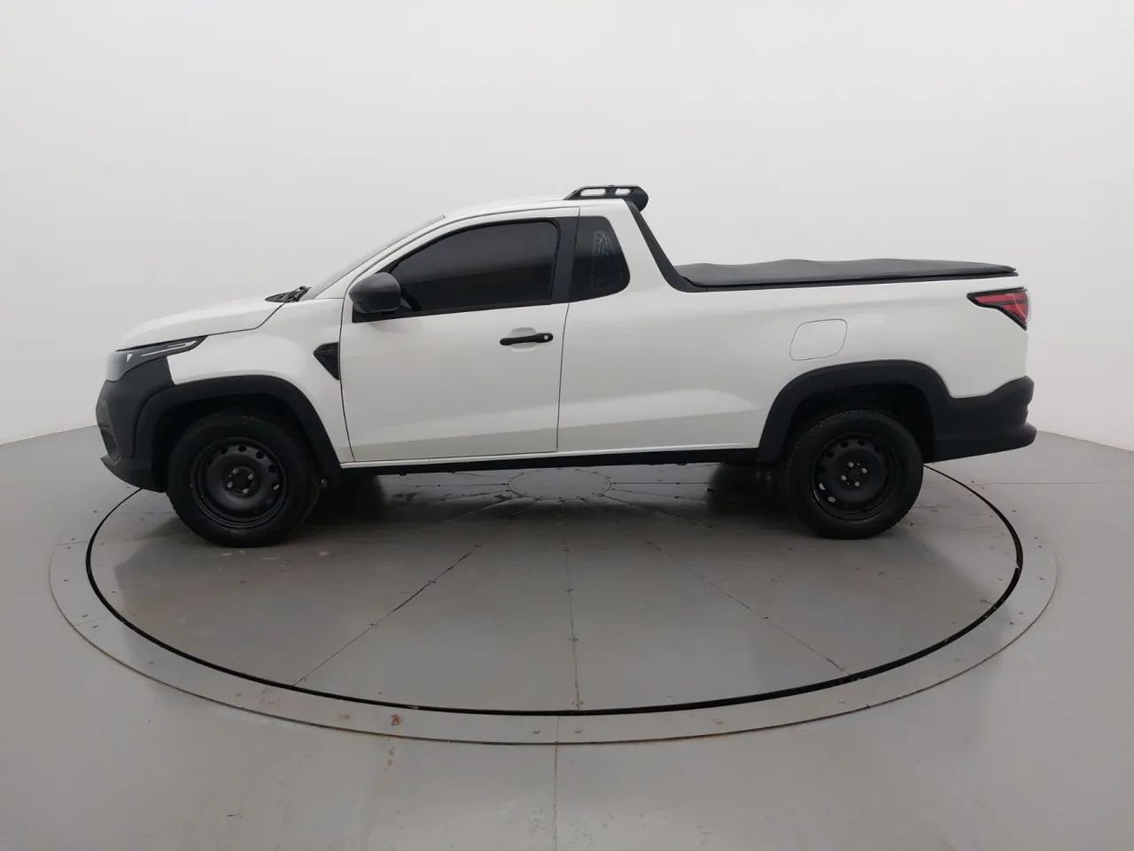 Fiat Strada Endurance 1.4 Flex 8V C 2023 - Foto 2