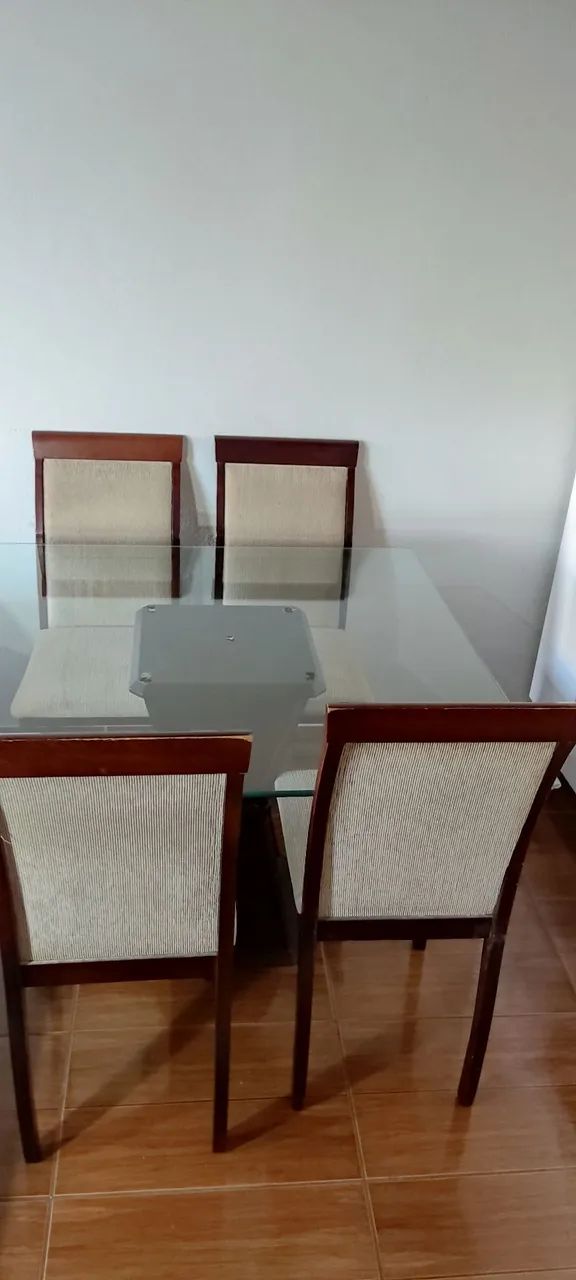 Mesa de vidro reforçado + cadeiras - Foto 2
