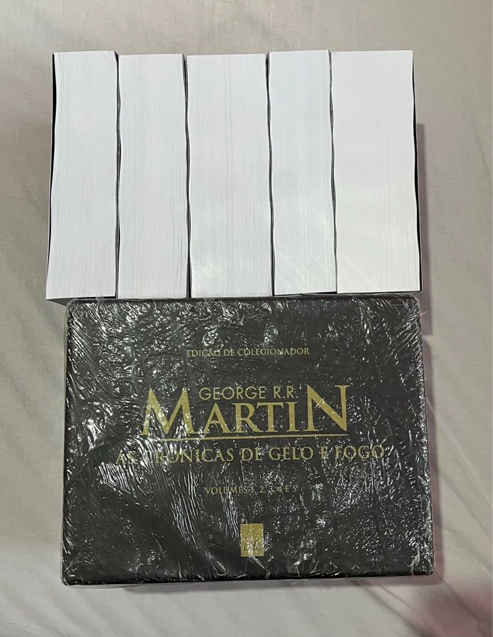 Box As Crônicas de Gelo e Fogo - 5 Volumes - Foto 2