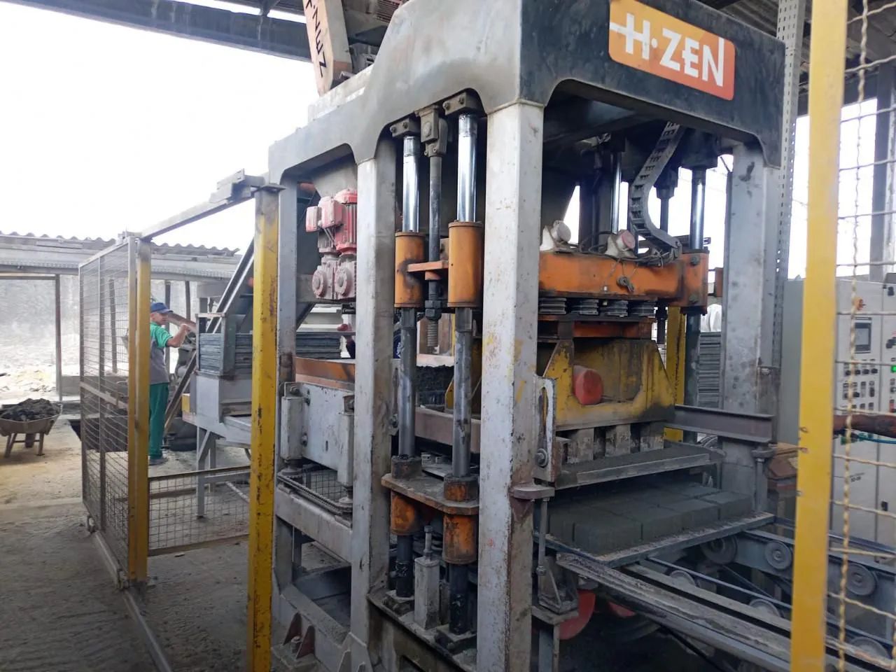 Máquina de Blocos H-ZEN - Foto 3