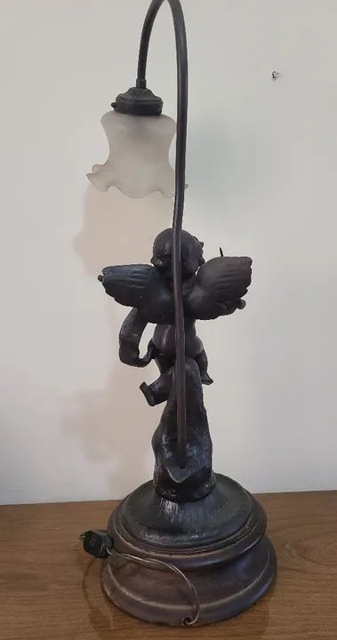 Maravilhosa Luminária / Abajur Querubim Petit Bronze - Foto 4