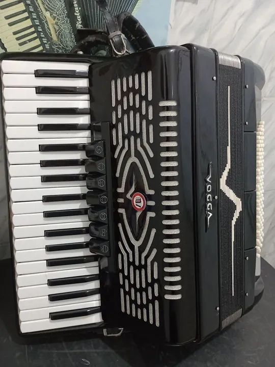 Sanfona vooda 80 baixos - Foto 5