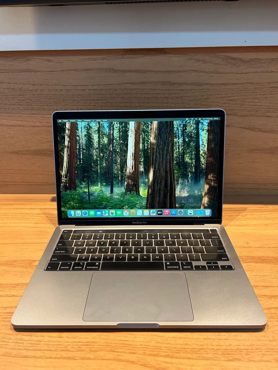 MacBook Pro 13インチ 2020 256GB OTH Produtos - MacBook Pro 2020, Tela 13.3'', Intel Core i5, 8GB
