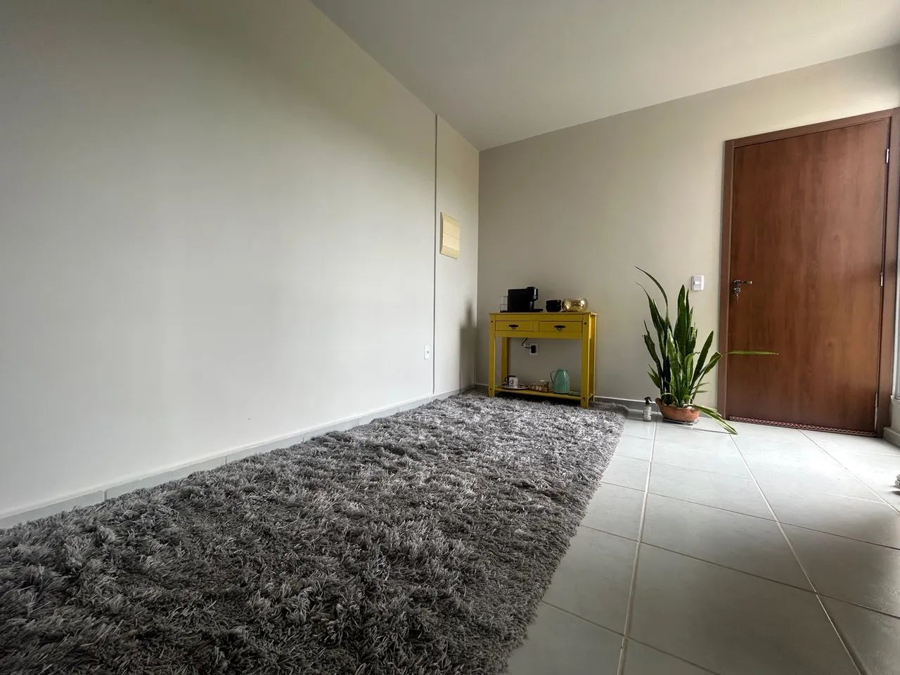 Tapete Peludo Cinza para Sala - Foto 5