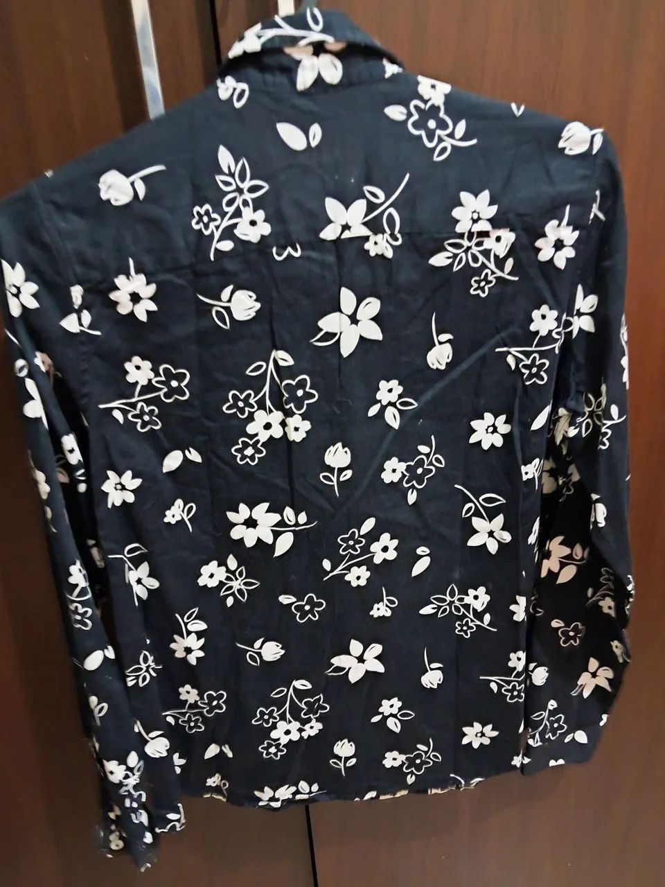 Camisa feminina estampada floral - Foto 4