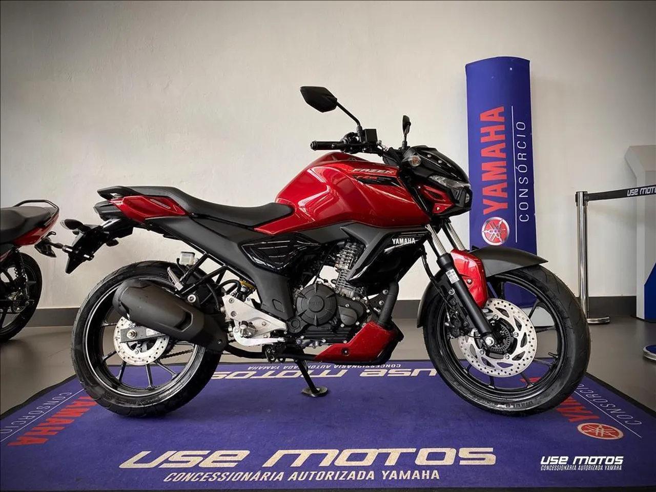 YAMAHA FAZER FZ15 CONNECTED ABS