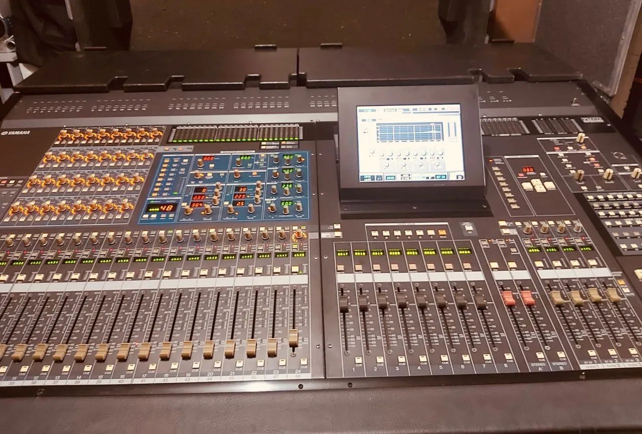 PM5D RH Mesa de Som Yamaha Digital