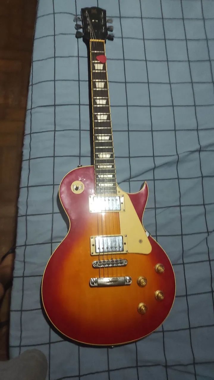 Guitarras sx e condor