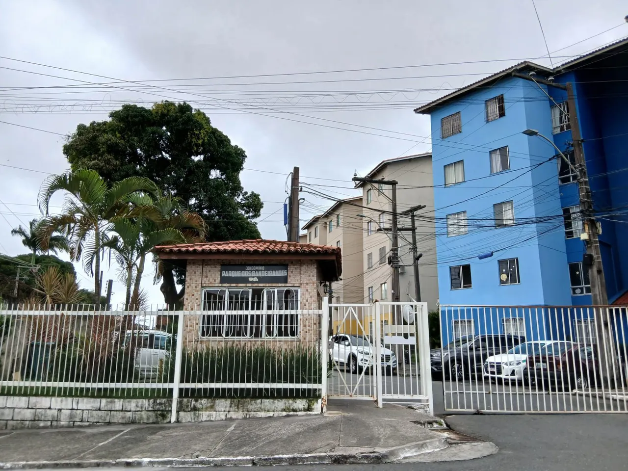 Condomínio Parque dos Bandeirantes