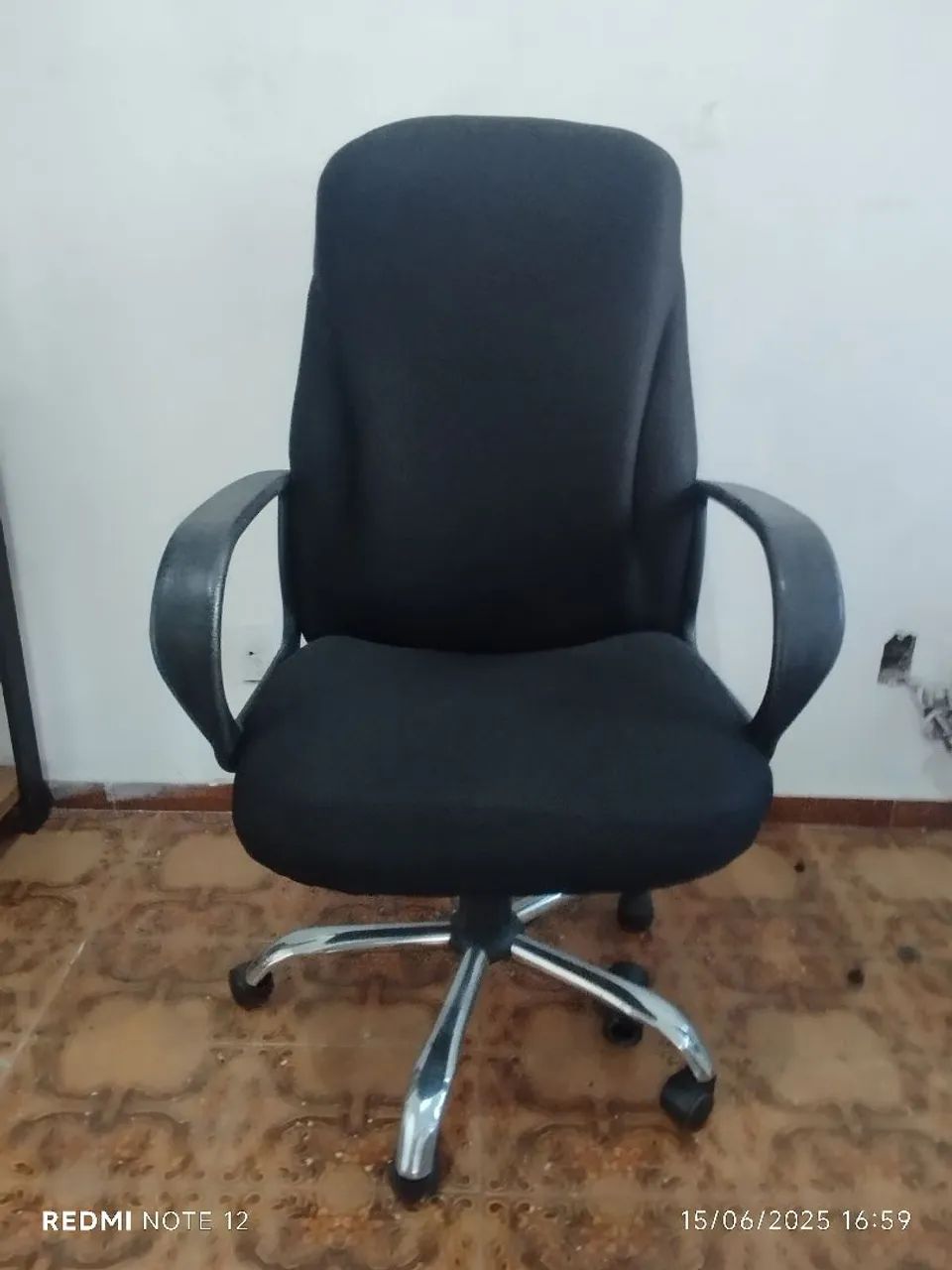 Cadeira de Escritório Giratória - Foto 2