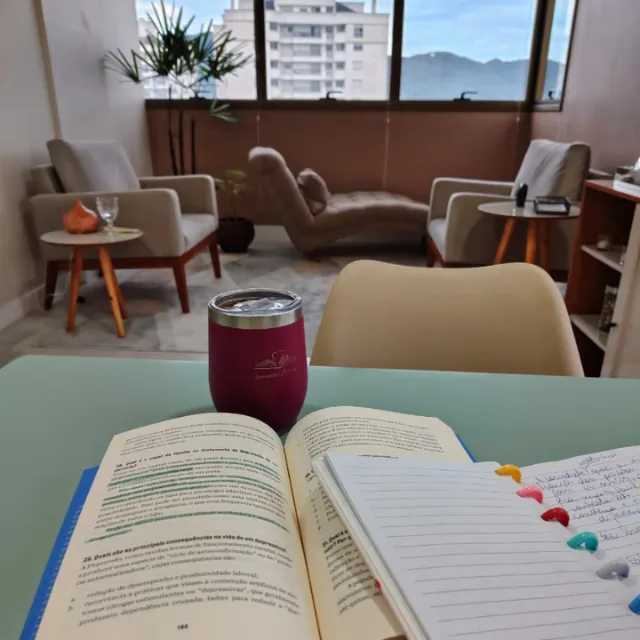Sublocação de consultório de psicologia na Trindade