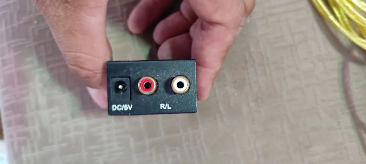 Conversor RCA para P2