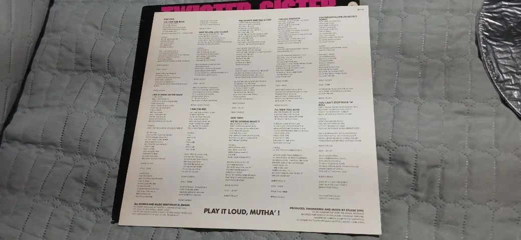 Combo 2 Lp Vinil Disco Conjunto Twisted Sister - Bom Estado - Foto 5