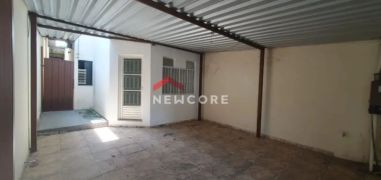 Casa em Rua Tenente Alfredo Pinto de Carvalho - Vila Washington Beleza - Cruzeiro/SP