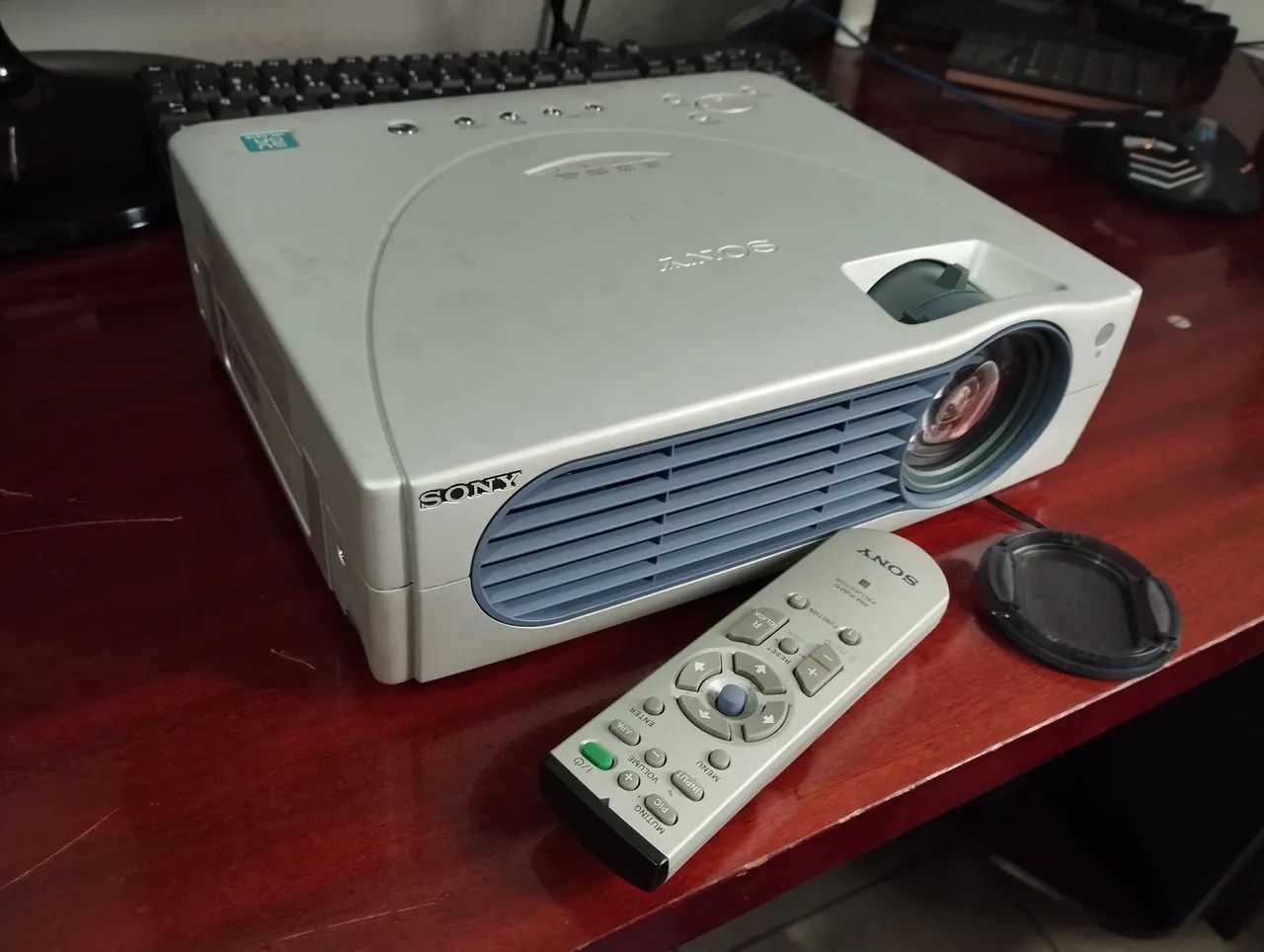 Projetor Sony VPL-CS10 Usado - Foto 2