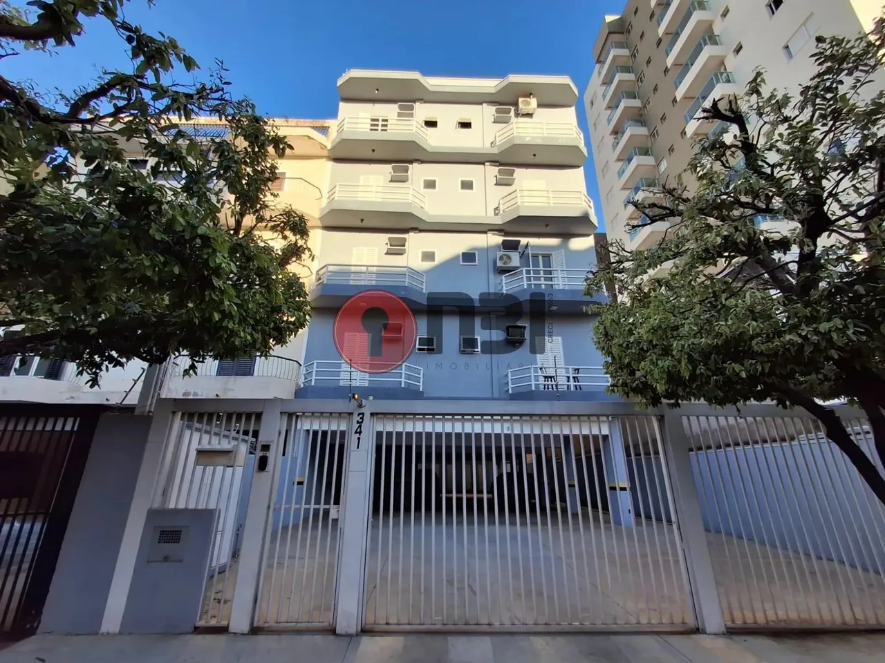 Apto para locação, próximo ao Rio Preto Shopping, elevador, sala, 2 quartos