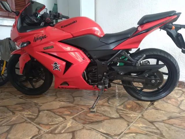 NINJA 250 R - Foto 2