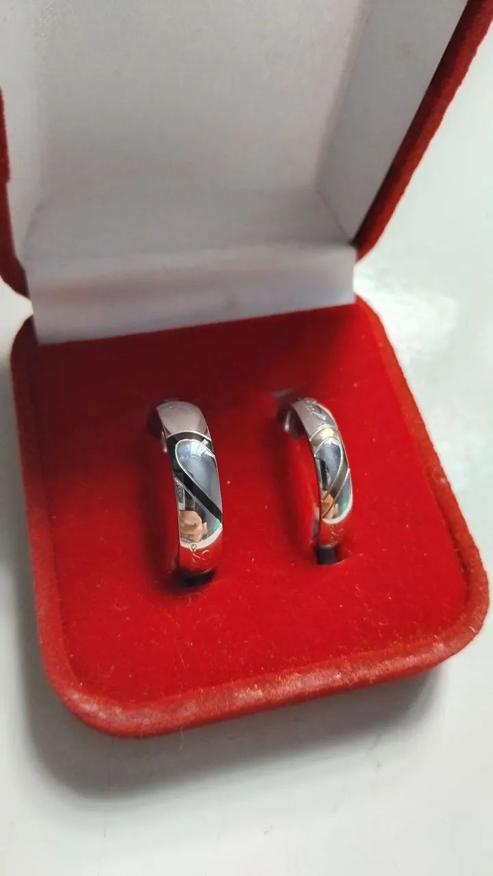 Par de Alianças Personalizadas - Foto 3