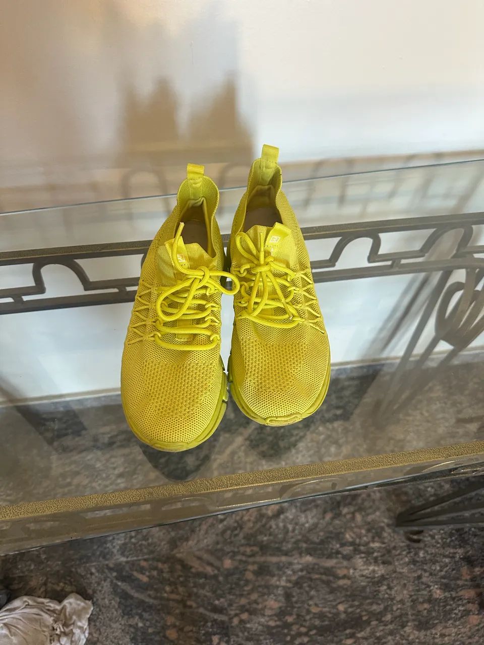 Tênis rosa vibrante e verde vibrante Calçados Itaipu - Main Image