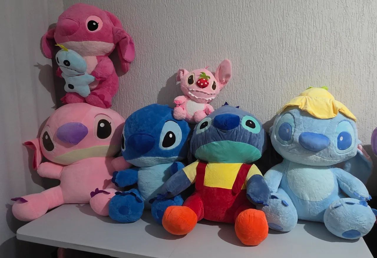 Lote Stitch e Angel Gigantes Disney - 5 Pelúcias Grandes + 1 Médio