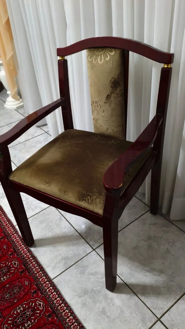 Cadeira em Madeira com Assento Estofado - Foto 3
