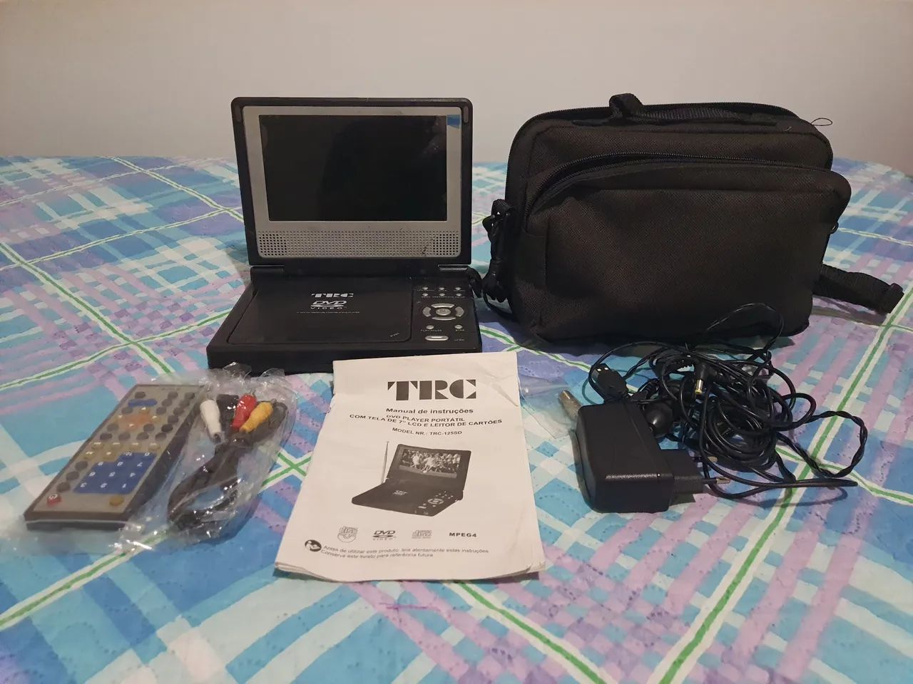 Lote TV VHS DVD Panela elétrica outros - Foto 3