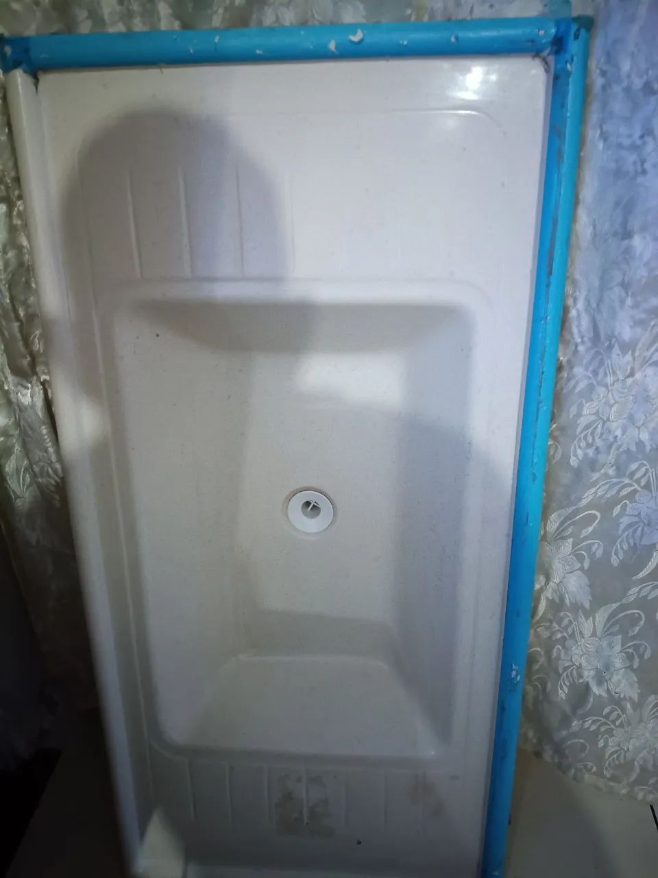 Pia de cozinha. 64850408951681120