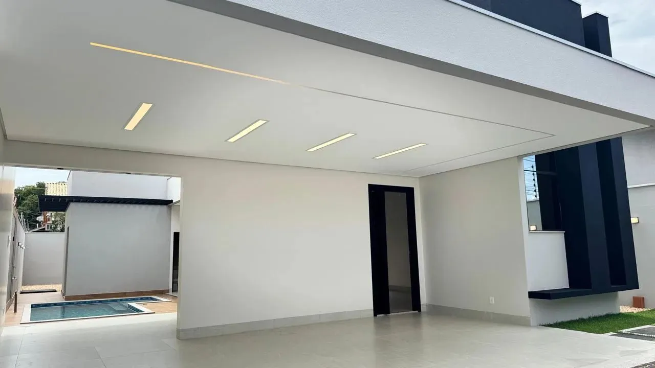 Imóvel para venda possui 262 metros quadrados com 3 quartos em Plano Diretor Sul - Palmas