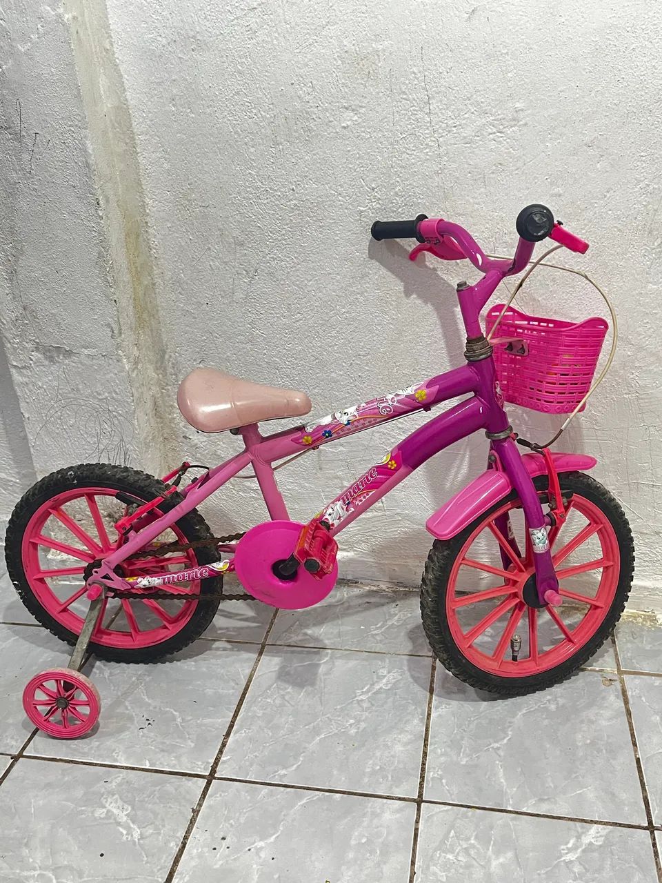 Bicicleta infantil menina 