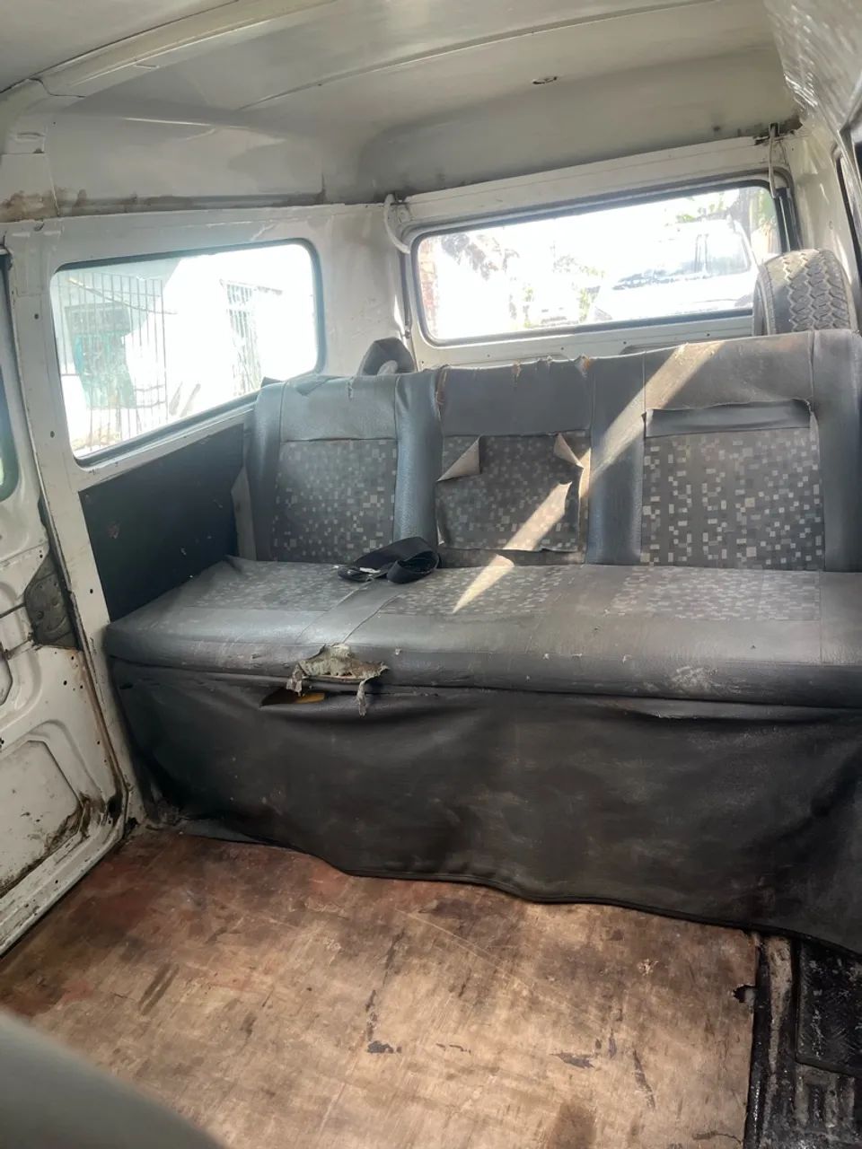 Volkswagen Kombi Kombi Standard/ Luxo/ Série Prata 1998