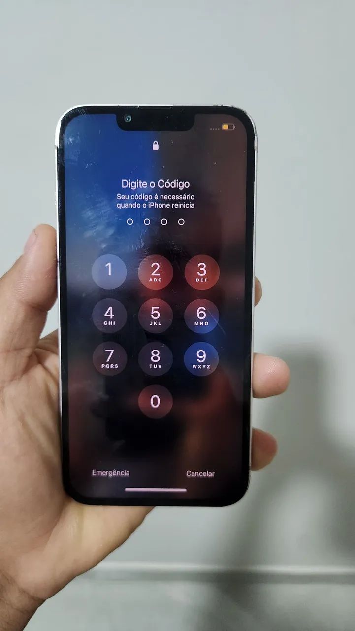 Vendo iphone 13 pra retirada de peças  - Foto 2