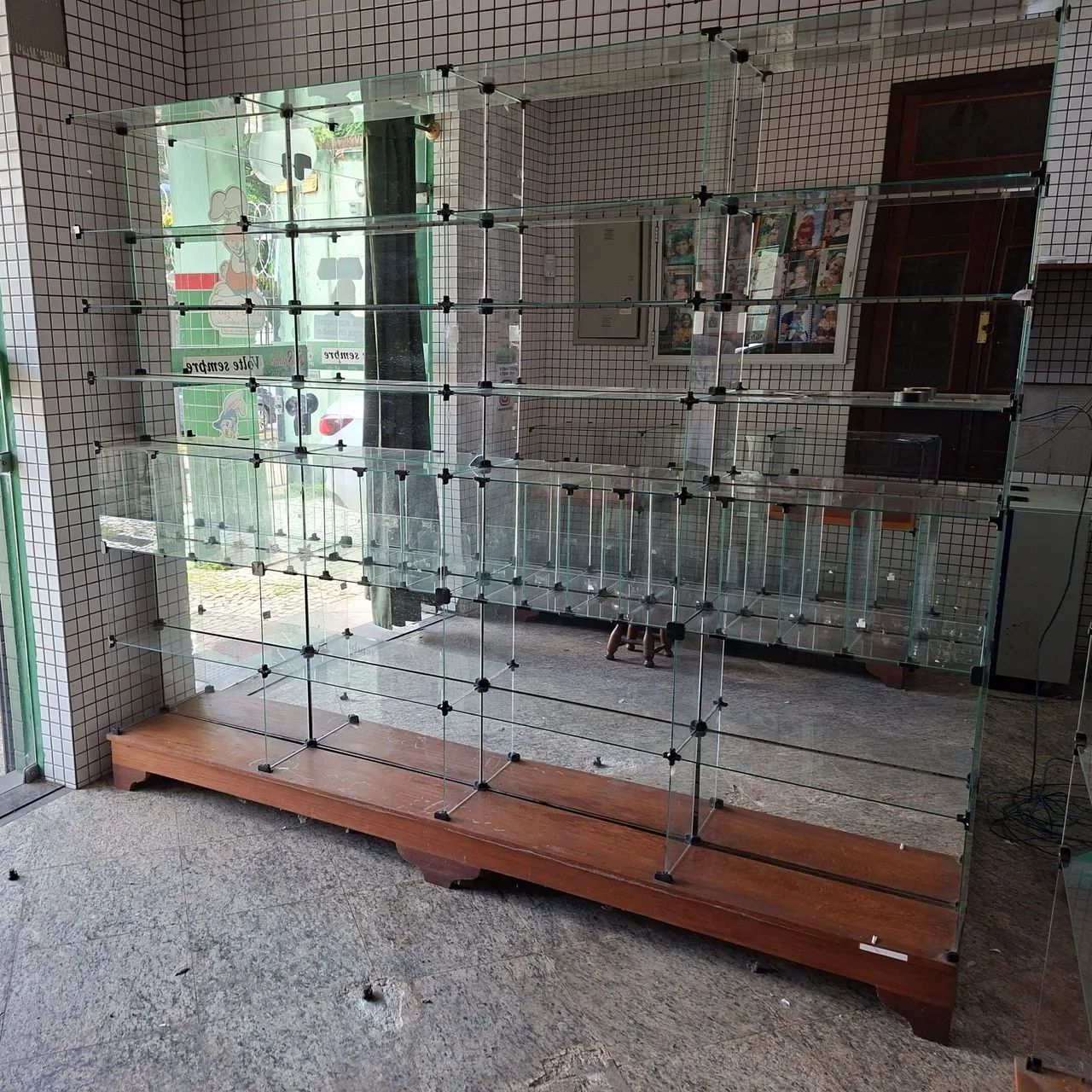 Vendo prateleira de loja