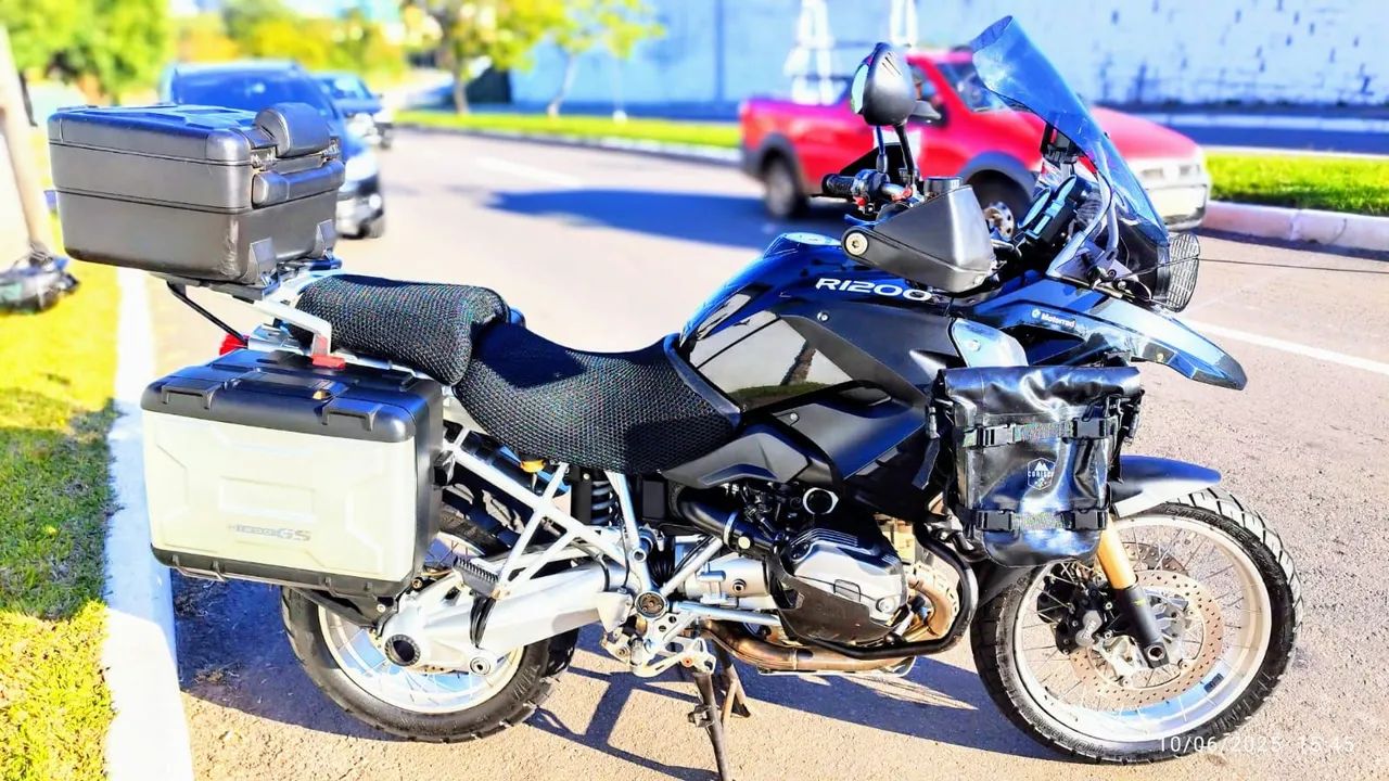 GS 1200 PREMIUM 