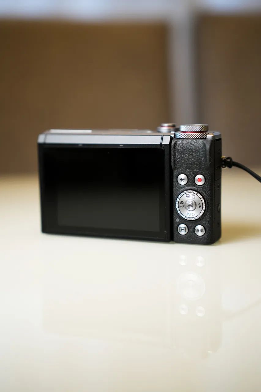 Cânon G7X Mark III Muito nova pouquíssimos clicks - Foto 6
