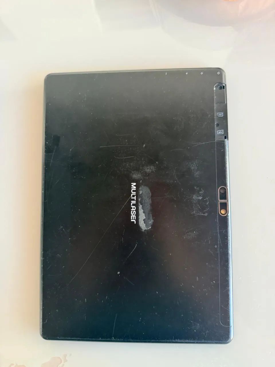 Tablet usado em perfeito estado.